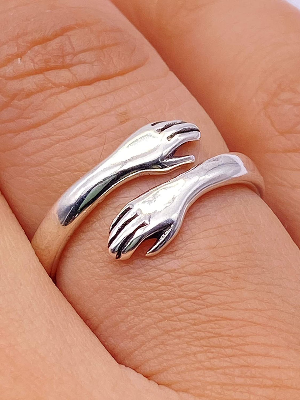 Hug Ring